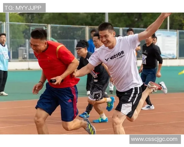 上海赛场上的足球巨星们展现激情与荣耀的精彩瞬间